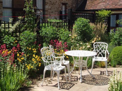 Kingfisher Barn Bed & Breakfast Абингдон Экстерьер фото