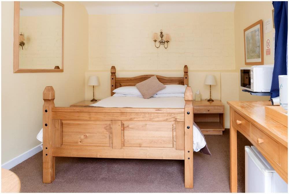 Kingfisher Barn Bed & Breakfast Абингдон Экстерьер фото