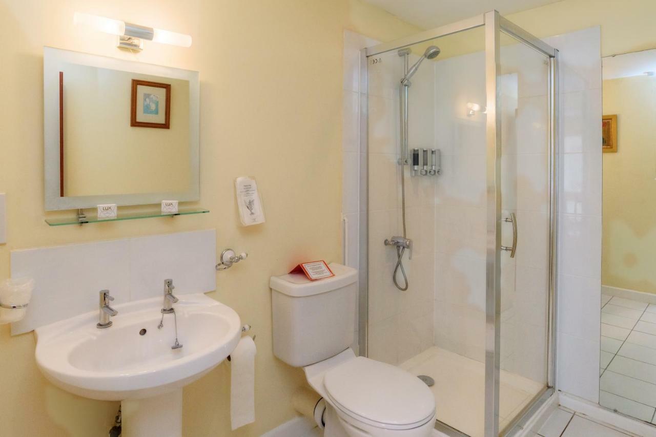 Kingfisher Barn Bed & Breakfast Абингдон Экстерьер фото